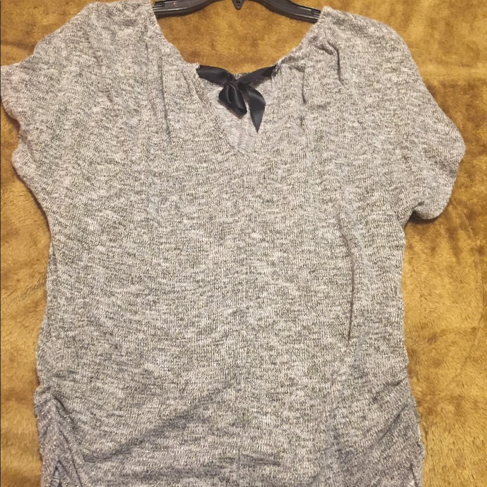 Back bow dress shirt